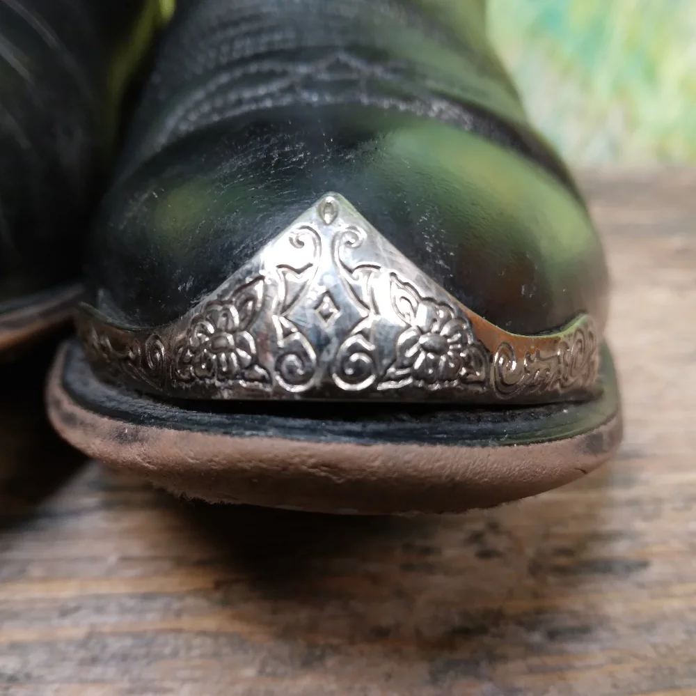 Rodeo drive black cowboy boots - Picture 2 of 8